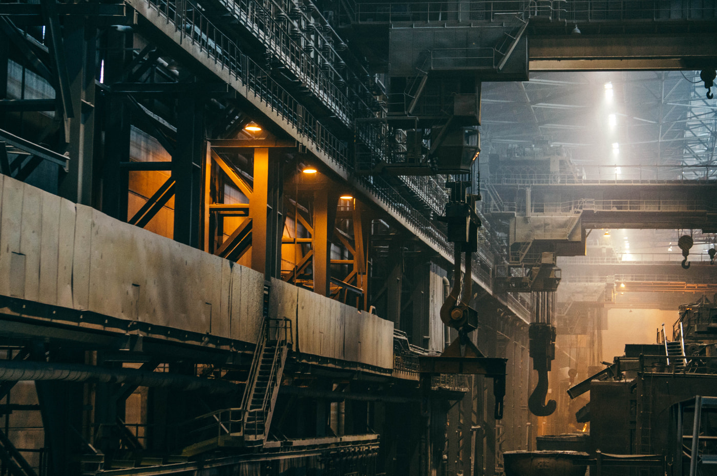 Industrial production hall and lifting equipment, illustrative industry photo